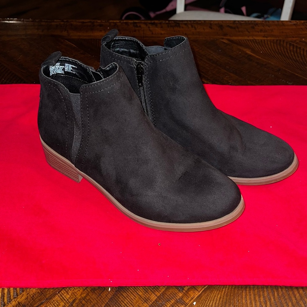 Ladies Booties